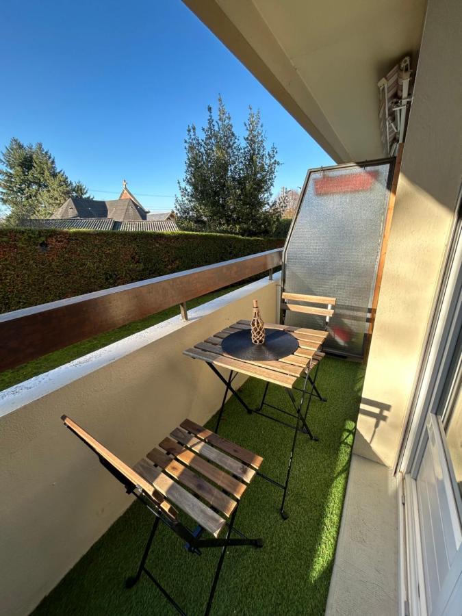 Apt Evreux 900M De La Gare Exterior photo